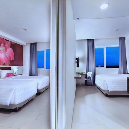 Favehotel Margonda Depok Exteriör bild