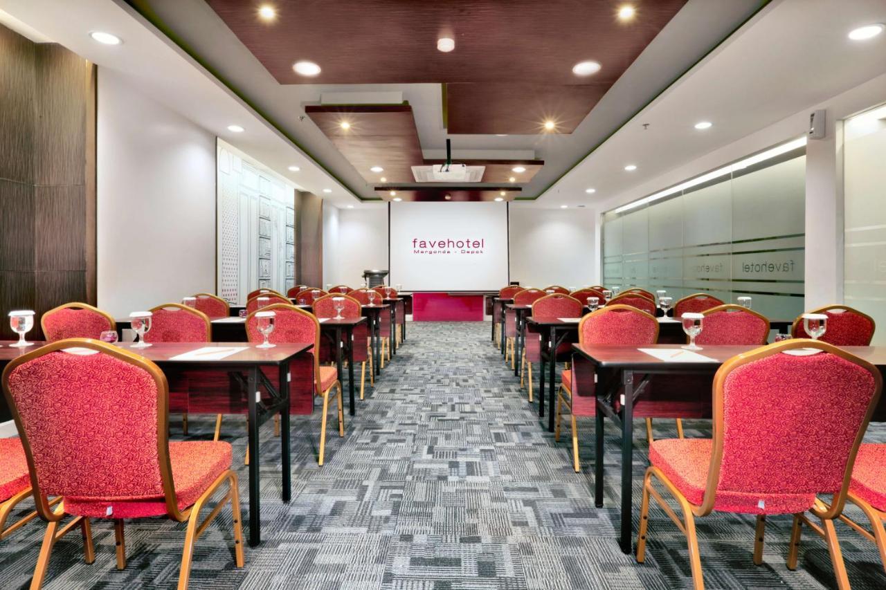 Favehotel Margonda Depok Exteriör bild